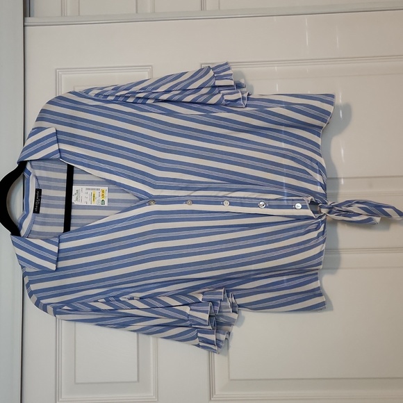 Button Up Shirt - Picture 5 of 5